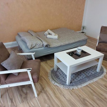 Apartman Centar Sremska Mitrovica Dış mekan fotoğraf