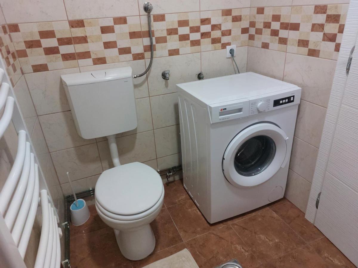 Apartman Centar Sremska Mitrovica Dış mekan fotoğraf