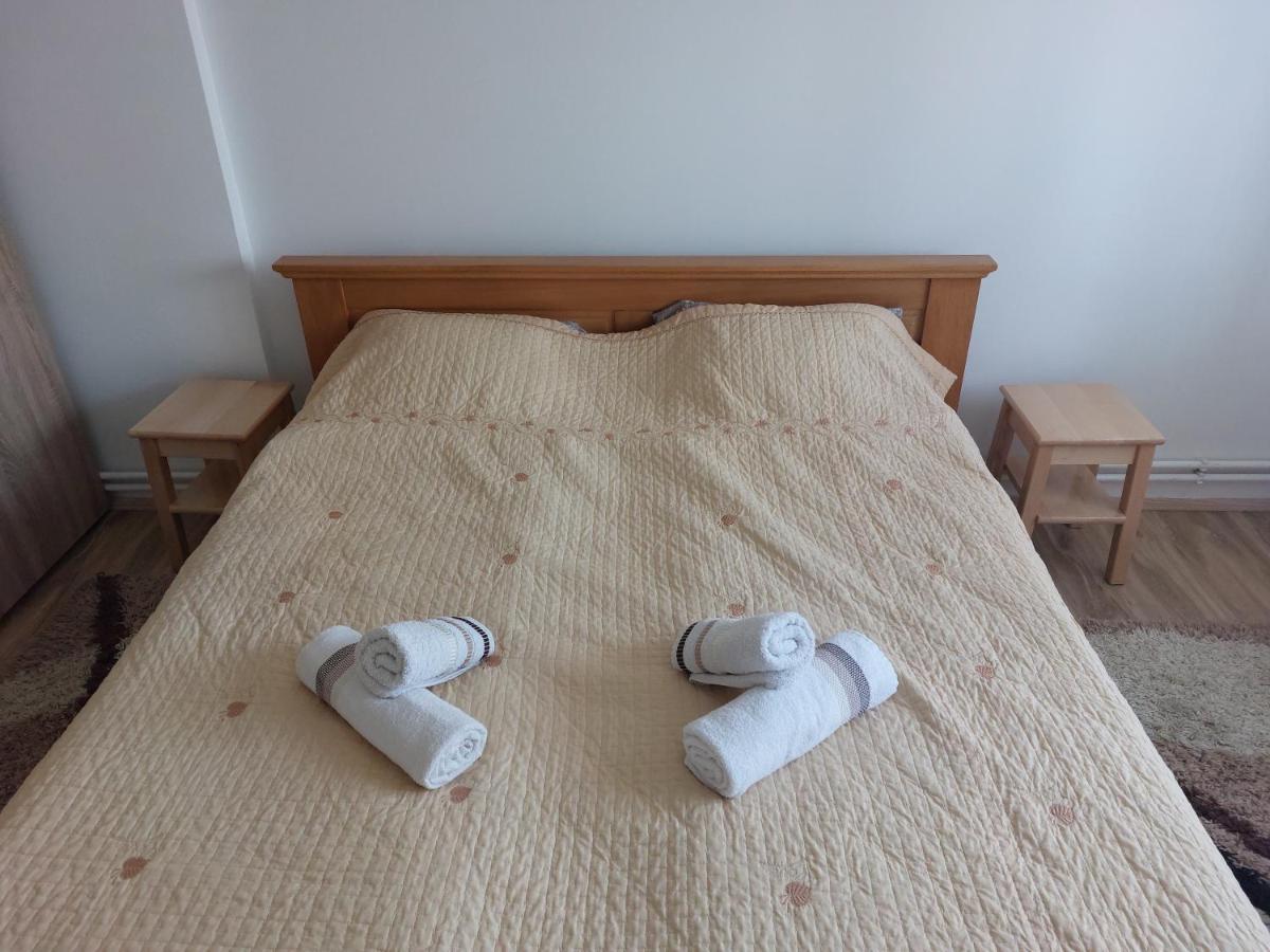 Apartman Centar Sremska Mitrovica Dış mekan fotoğraf