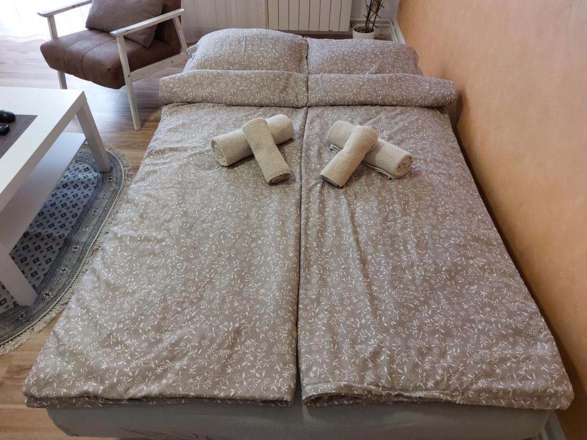 Apartman Centar Sremska Mitrovica Dış mekan fotoğraf